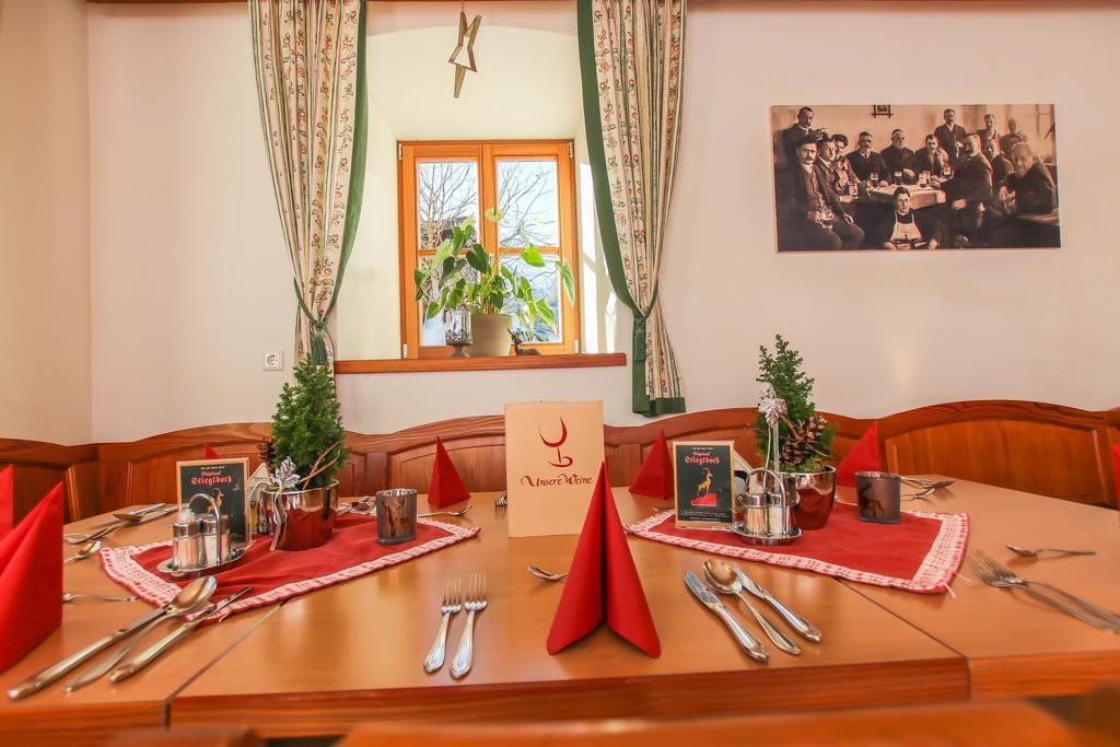 Hotel - Wirts'Haus "Zum Schweizer" Лофер Екстер'єр фото